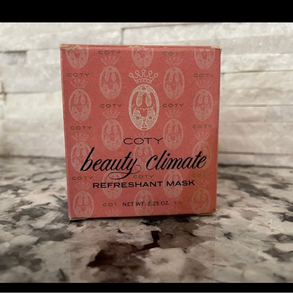 VTG sealed Coty Face mask / makeup - movie prop - collectors item - unopened